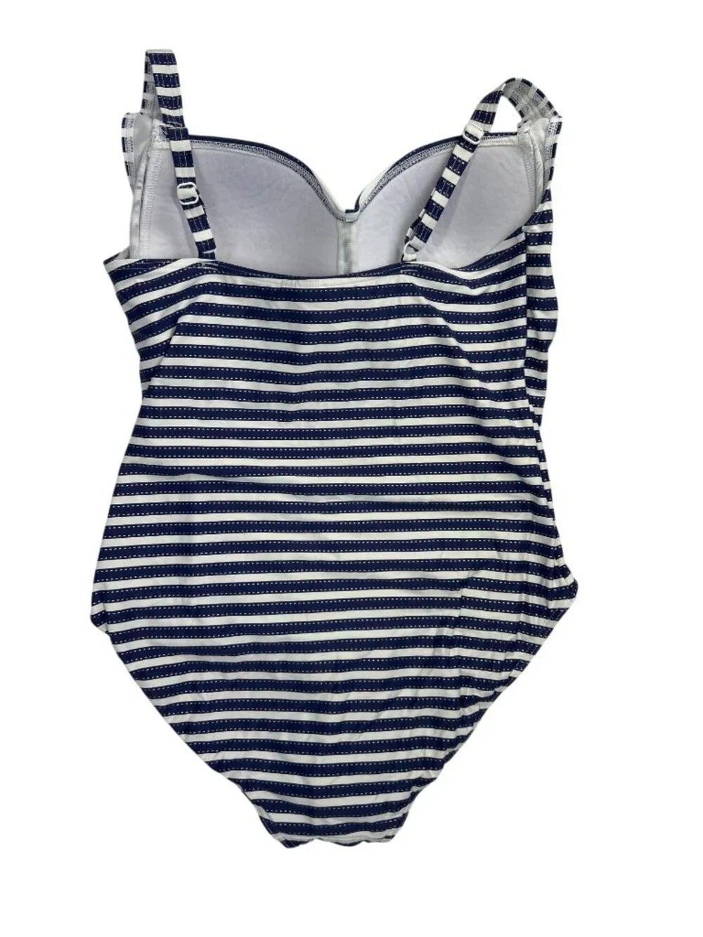 Nip Tuck Swim make splash